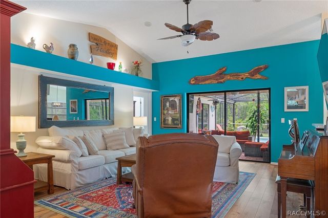 11 Tupelo Court, Homosassa, FL 34446