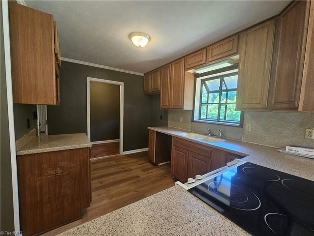 480 S NC Highway 150, Lexington, NC 27295