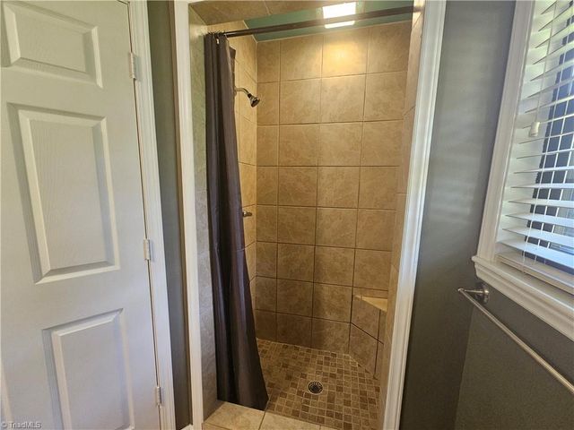 480 S NC Highway 150, Lexington, NC 27295