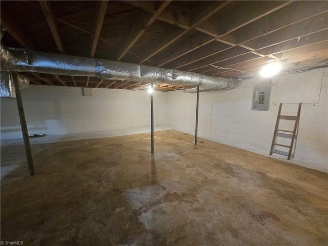 480 S NC Highway 150, Lexington, NC 27295