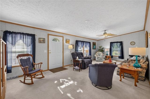 32 Red Tail Trail, Tiverton, RI 02878