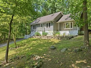 3 Dogwood Hollow, New Paltz, NY 12561