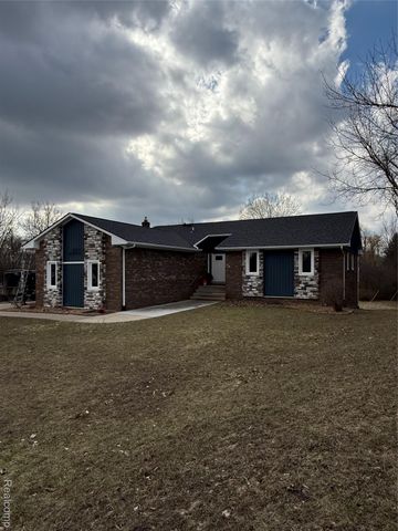 20771 Halsted Road, Northville, MI 48167