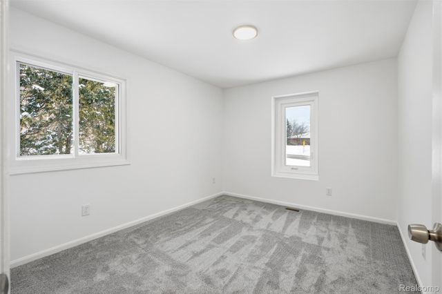 20771 Halsted Road, Northville, MI 48167