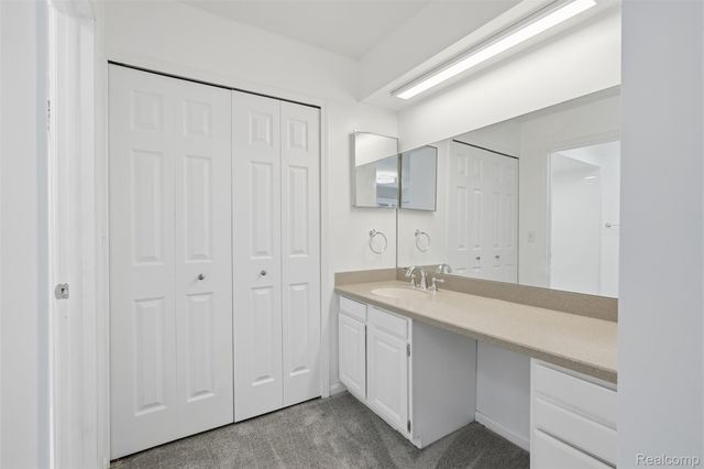 20771 Halsted Road, Northville, MI 48167