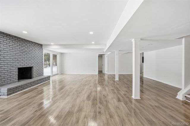 20771 Halsted Road, Northville, MI 48167