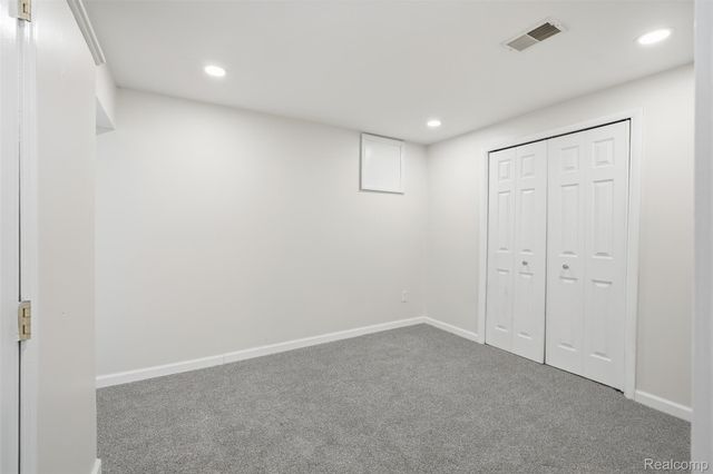 20771 Halsted Road, Northville, MI 48167