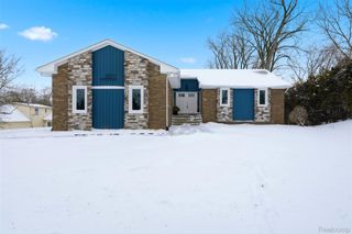 20771 Halsted Road, Northville, MI 48167