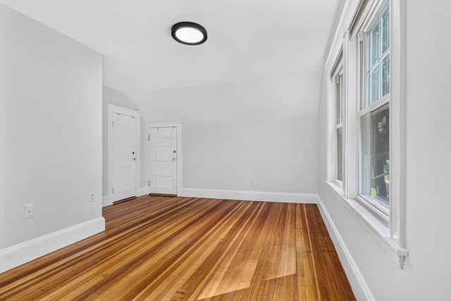 31 Belvoir Rd 2, Milton, MA 02186