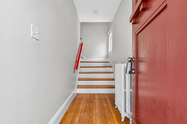 31 Belvoir Rd 2, Milton, MA 02186