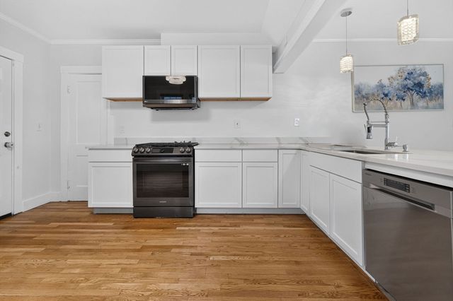 31 Belvoir Rd 2, Milton, MA 02186