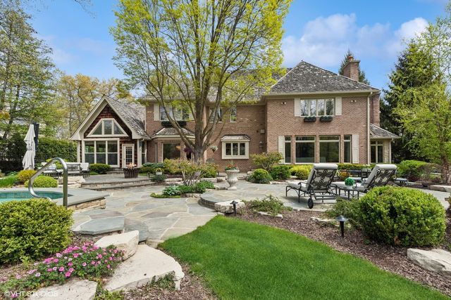 1181 Gavin Court, Lake Forest, IL 60045