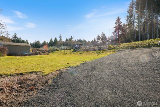 201 E Smith Cove Way, Shelton, WA 98584