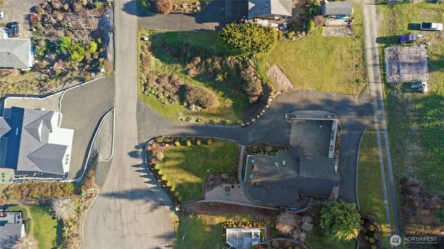 201 E Smith Cove Way, Shelton, WA 98584