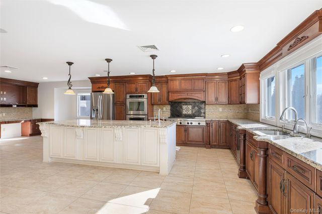 2904 Riverside Drive, Wantagh, NY 11793