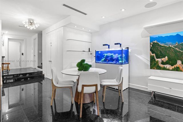 21145 Helmsman Dr N11, Aventura, FL 33180