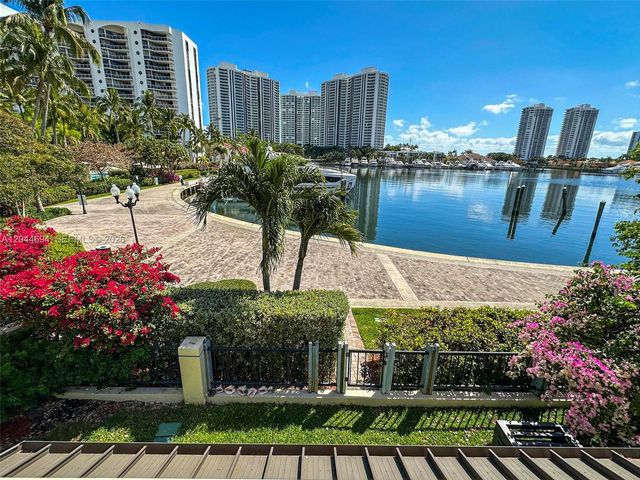 21145 Helmsman Dr N11, Aventura, FL 33180