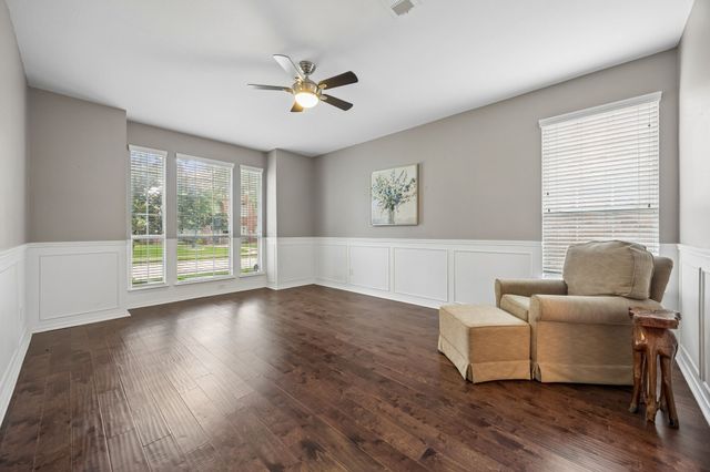 9004 Regal Oaks Drive, Mckinney, TX 75072