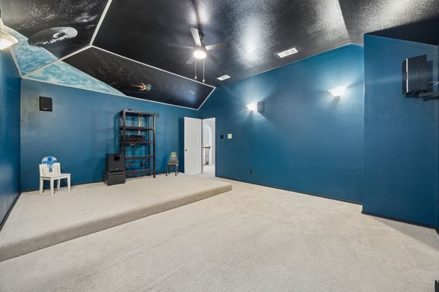 9004 Regal Oaks Drive, Mckinney, TX 75072