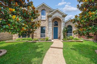 9004 Regal Oaks Drive, Mckinney, TX 75072