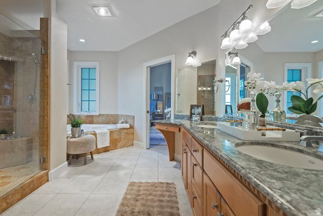 302 SUMMERMEADOW CIR, Bountiful, UT 84010