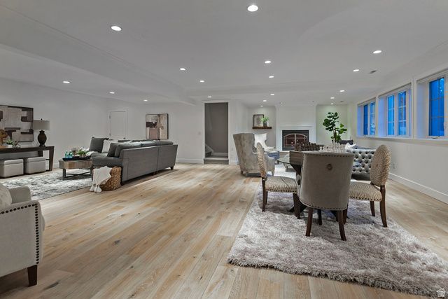 302 SUMMERMEADOW CIR, Bountiful, UT 84010