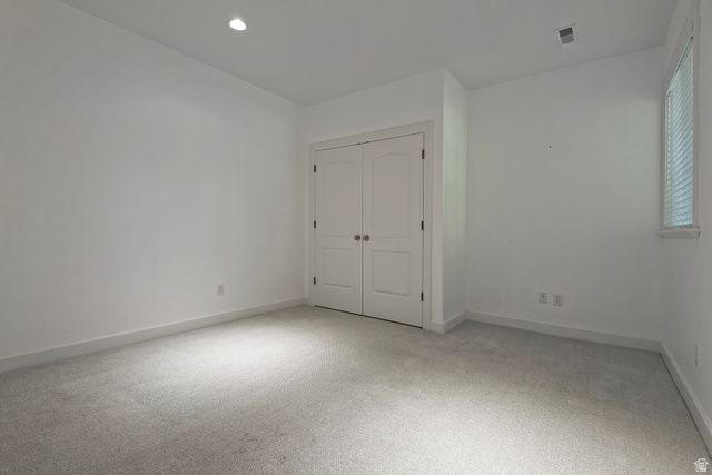 302 SUMMERMEADOW CIR, Bountiful, UT 84010