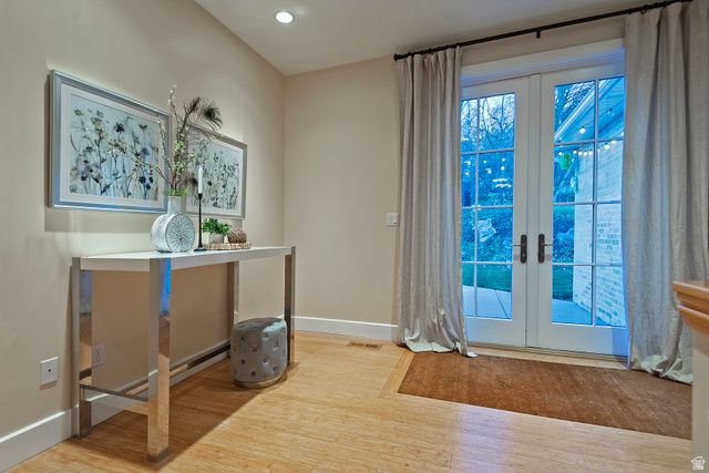 302 SUMMERMEADOW CIR, Bountiful, UT 84010