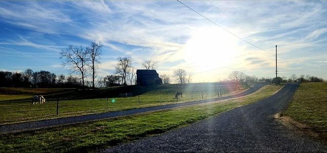 4591 Benson Rd, Springfield, TN 37172