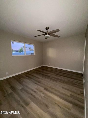 1814 E RANDALL Drive, Tempe, AZ 85281