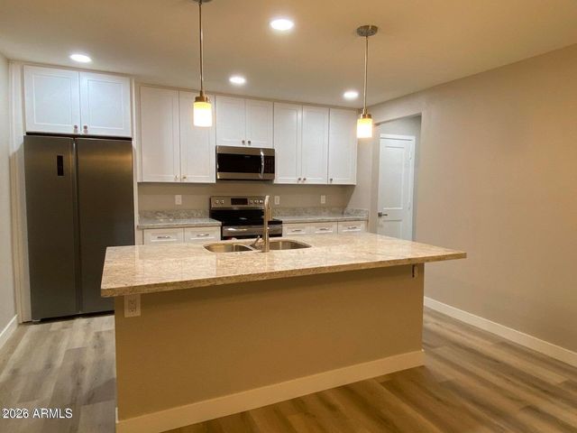 1814 E RANDALL Drive, Tempe, AZ 85281