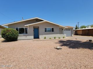 1814 E RANDALL Drive, Tempe, AZ 85281