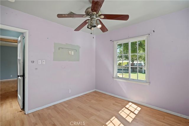 10561 Marklein, San Fernando, CA 91345