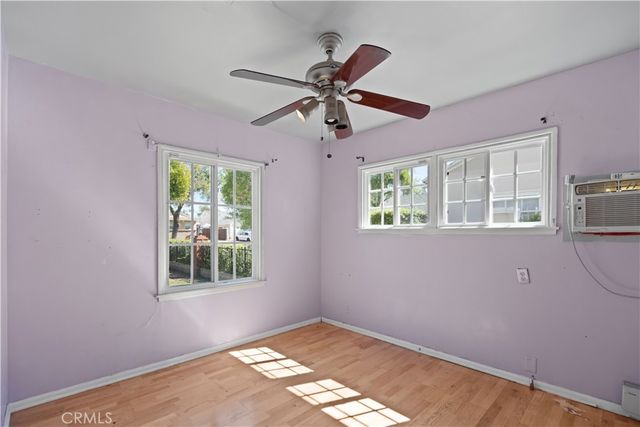 10561 Marklein, San Fernando, CA 91345