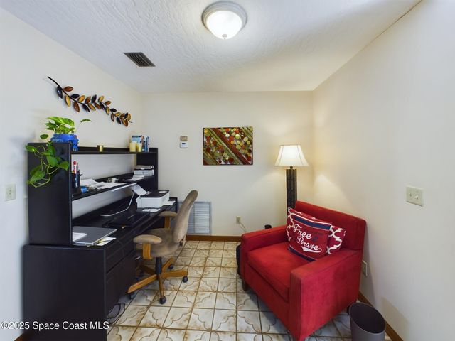 831 Clearmont Street, Sebastian, FL 32958