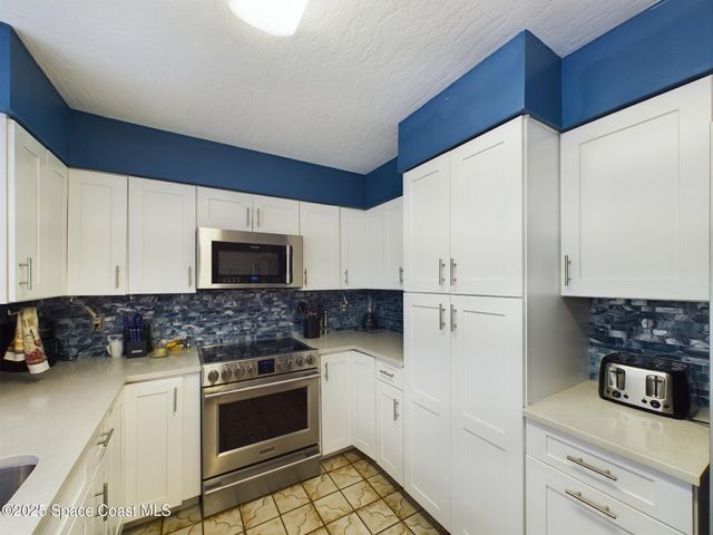 831 Clearmont Street, Sebastian, FL 32958