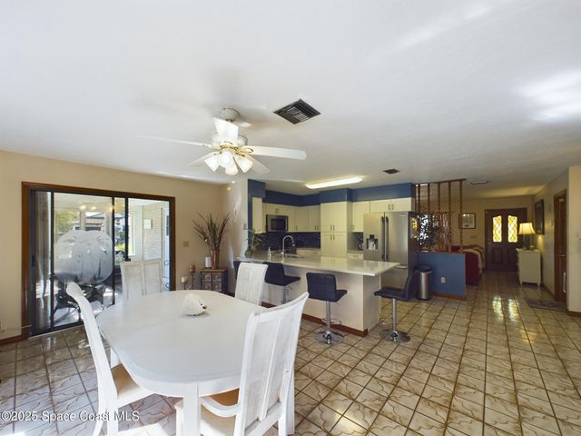831 Clearmont Street, Sebastian, FL 32958