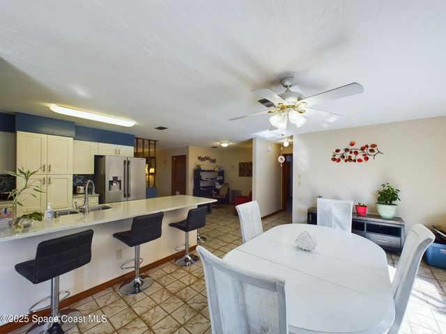 831 Clearmont Street, Sebastian, FL 32958