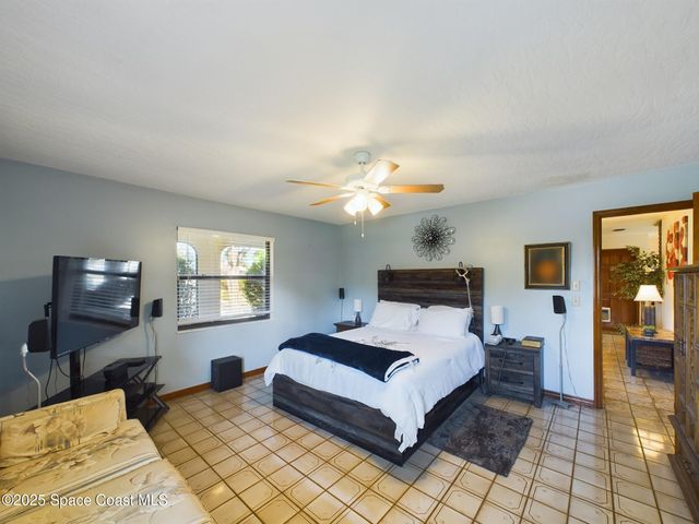 831 Clearmont Street, Sebastian, FL 32958