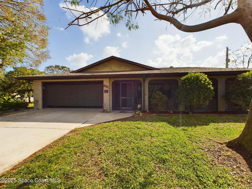831 Clearmont Street, Sebastian, FL 32958