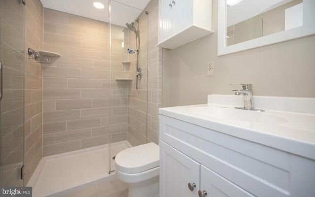 6507 BYRON AVE, Springfield, VA 22150