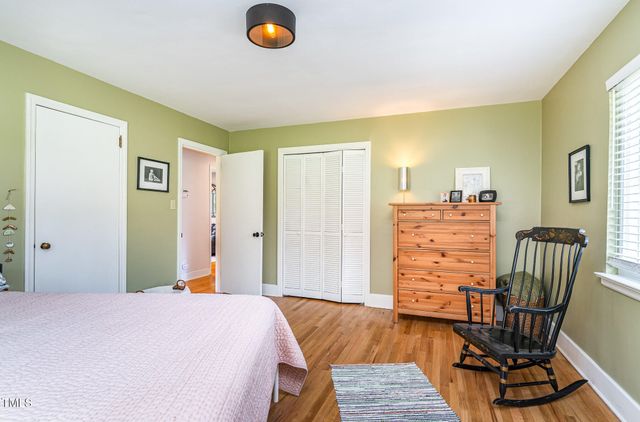 2524 Indian Trail, Durham, NC 27705