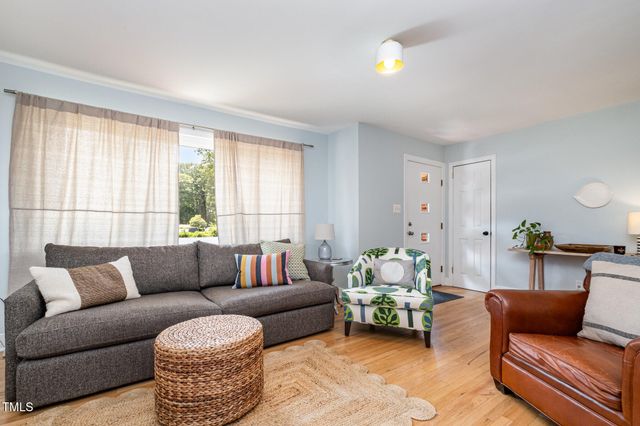 2524 Indian Trail, Durham, NC 27705