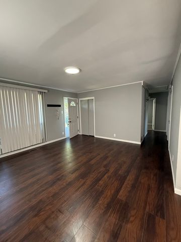 16939 Jodave Avenue, Hazel Crest, IL 60429