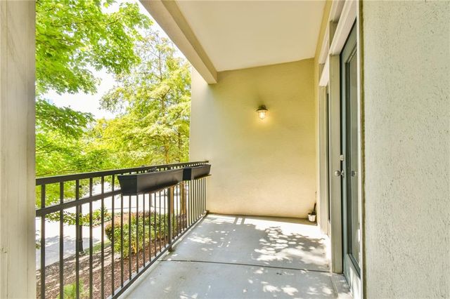 390 17th Street 2067, Atlanta, GA 30363