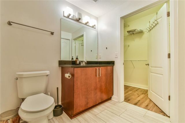 390 17th Street 2067, Atlanta, GA 30363