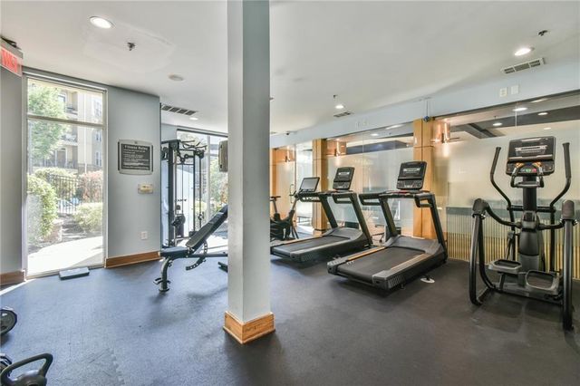 390 17th Street 2067, Atlanta, GA 30363