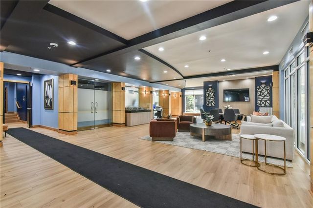 390 17th Street 2067, Atlanta, GA 30363
