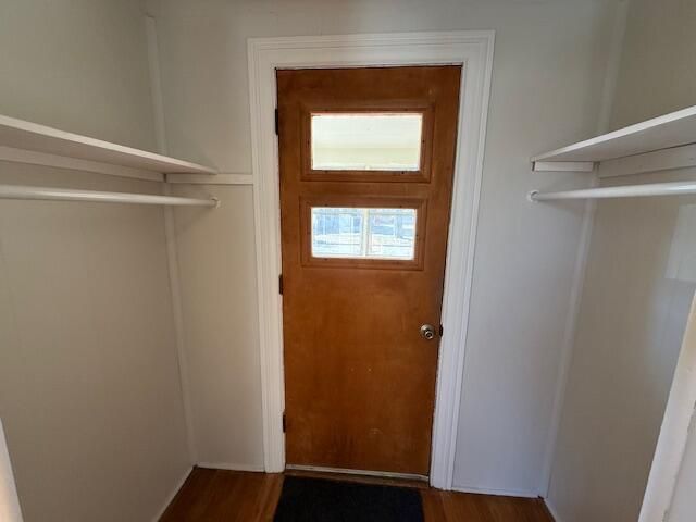 141 Bates Street, Jackson, MI 49202