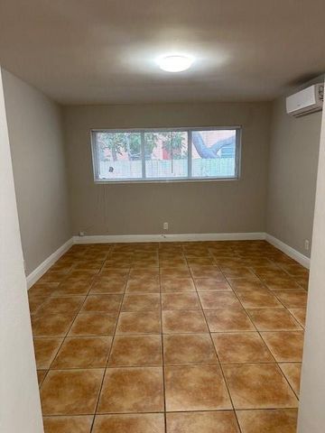 1440 MIAMI Road 9, Fort Lauderdale, FL 33316